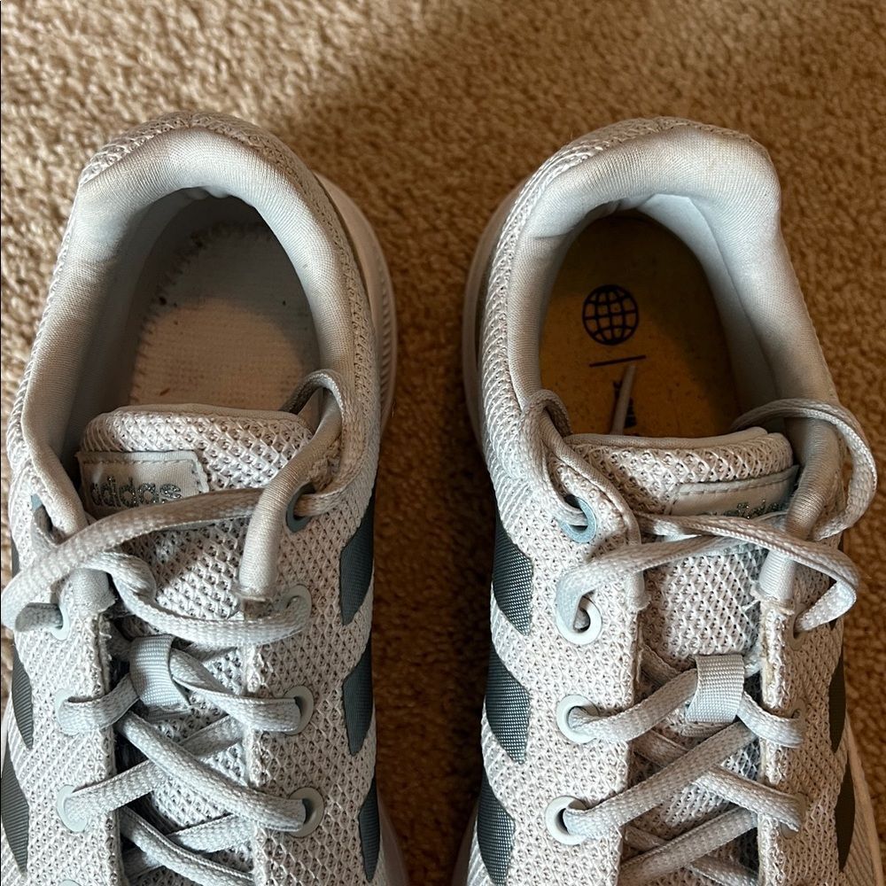 Adidas Women's Lite Racer CLN 2.0 Running Sneakers. Size 8.5 - Picture 6 of 6